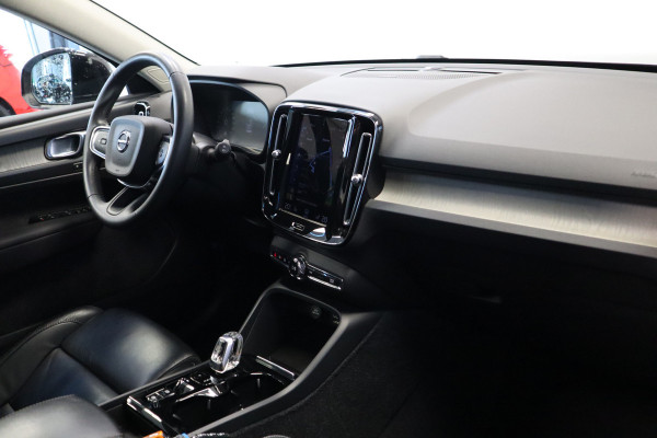 Volvo XC40 1.5 T5 Recharge Inscription Panoramadak Navigatie Leder Trekhaak