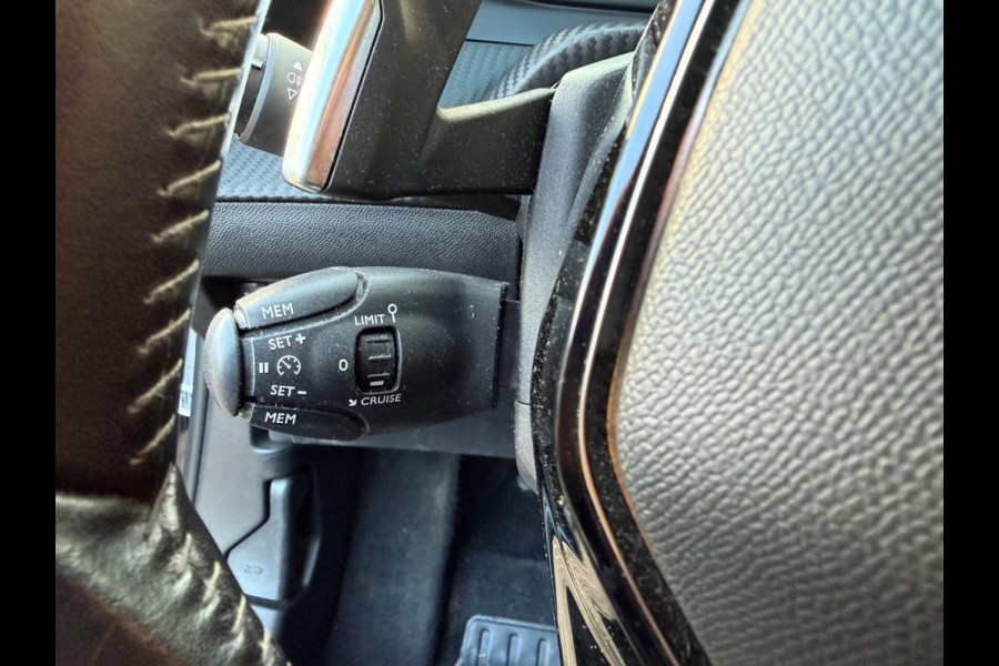 Peugeot 2008 1.2 PureTech Active Pack | Automaat | Cruise