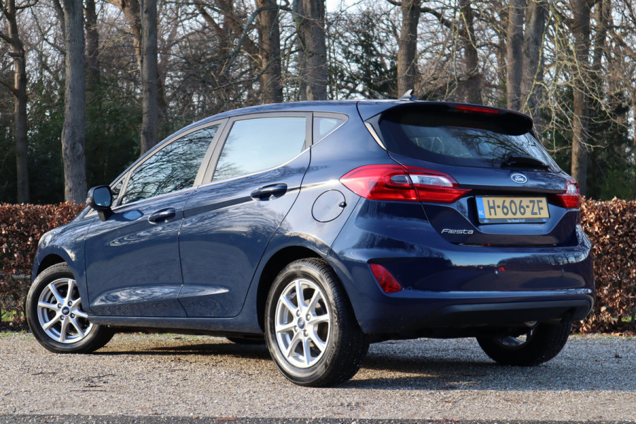 Ford Fiesta 1.0 EcoBoost Titanium | Carplay | Parkeersensoren |