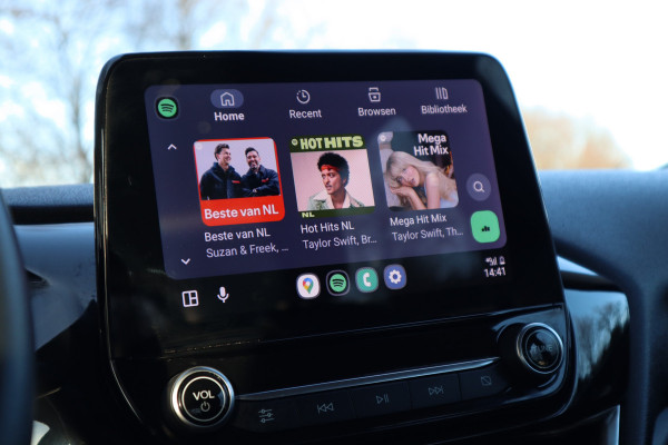 Ford Fiesta 1.0 EcoBoost Titanium | Carplay | Parkeersensoren |