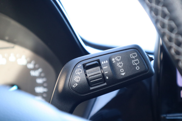 Ford Fiesta 1.0 EcoBoost Titanium | Carplay | Parkeersensoren |