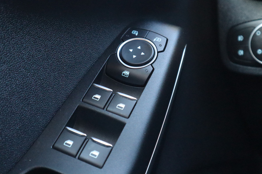 Ford Fiesta 1.0 EcoBoost Titanium | Carplay | Parkeersensoren |