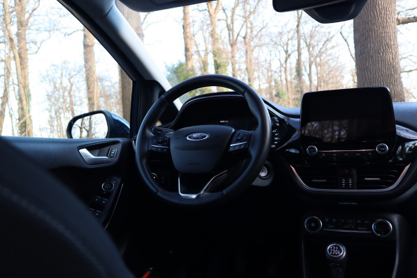 Ford Fiesta 1.0 EcoBoost Titanium | Carplay | Parkeersensoren |