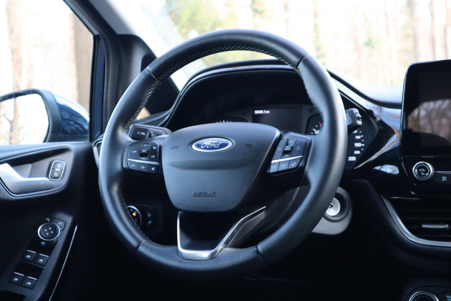 Ford Fiesta 1.0 EcoBoost Titanium | Carplay | Parkeersensoren |