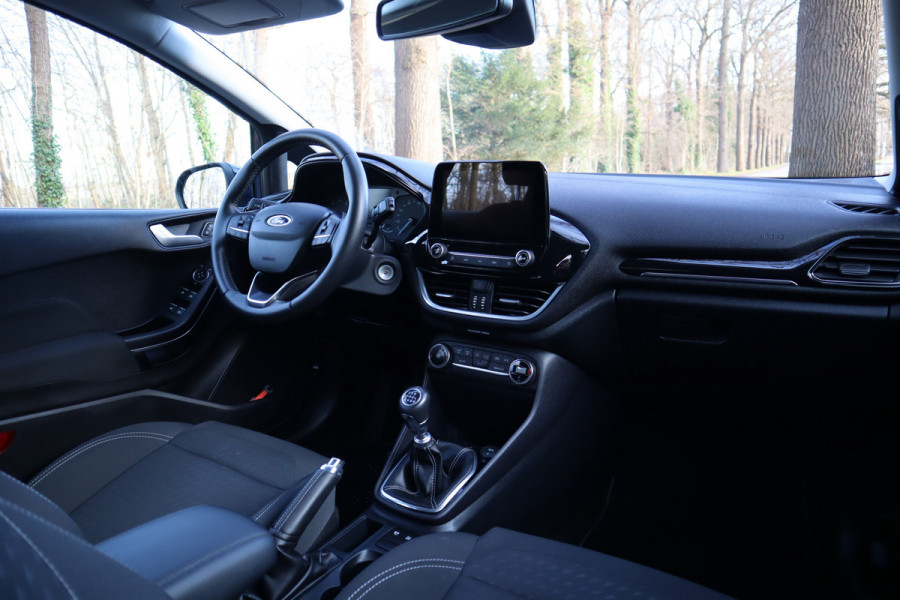 Ford Fiesta 1.0 EcoBoost Titanium | Carplay | Parkeersensoren |