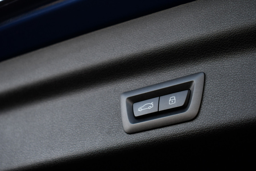 BMW X1 xDrive25e M-Sport ACC H/K 360 HUD El-zetel+Massage 20inch