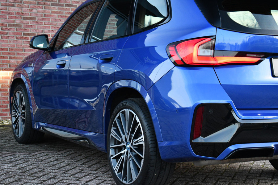 BMW X1 xDrive25e M-Sport ACC H/K 360 HUD El-zetel+Massage 20inch