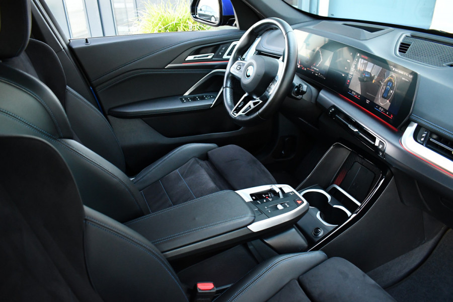 BMW X1 xDrive25e M-Sport ACC H/K 360 HUD El-zetel+Massage 20inch