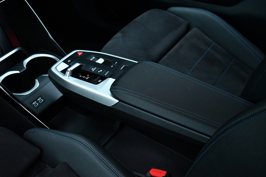 BMW X1 xDrive25e M-Sport ACC H/K 360 HUD El-zetel+Massage 20inch