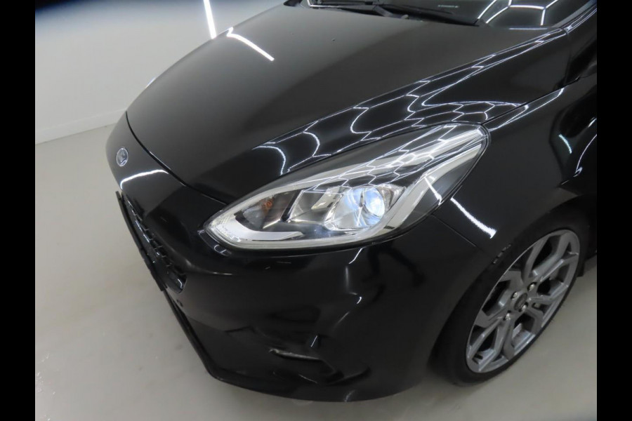 Ford Fiesta 1.0 EcoBoost Hybrid ST-Line X | Wordt verwacht |  28.700 km | Winter Pack | Navigatie