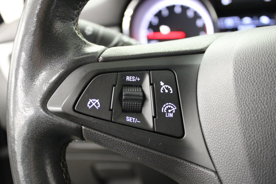 Opel Astra 1.2 Business Edition Stoelverw|stuurverw.