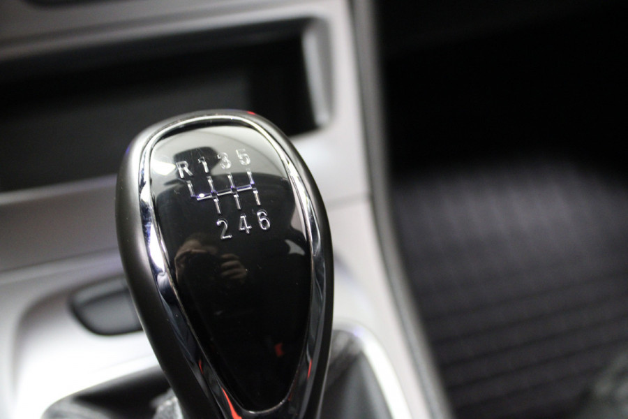 Opel Astra 1.2 Business Edition Stoelverw|stuurverw.