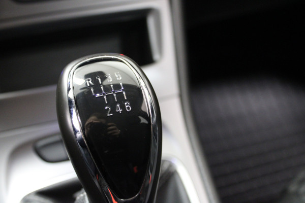 Opel Astra 1.2 Business Edition Stoelverw|stuurverw.