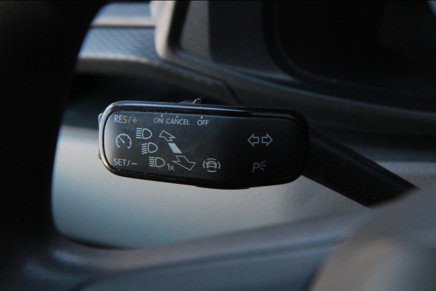 Volkswagen Transporter 2.0 TDI L1H1 Trendline / Cruise / 3 zits / Bluetooth