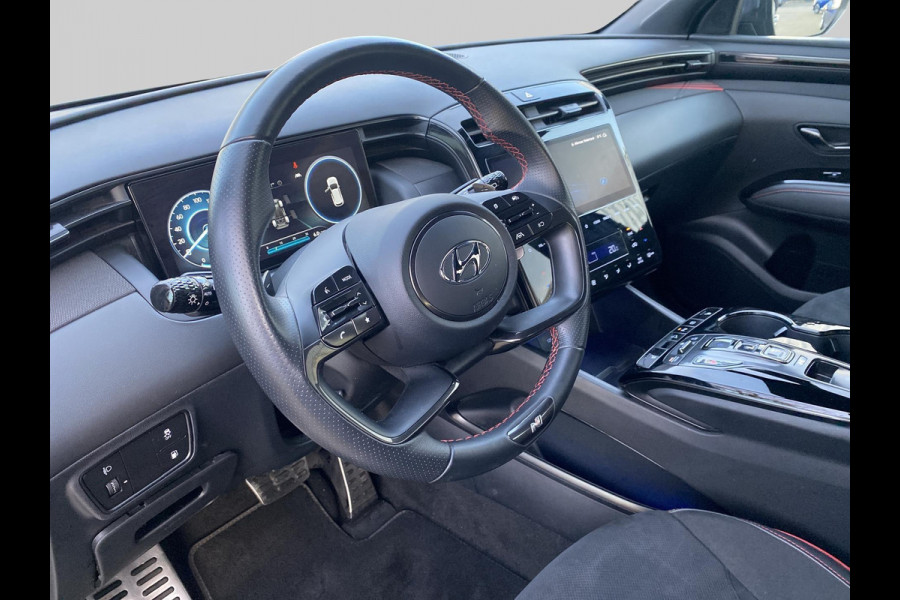 Hyundai Tucson 1.6 T-GDI PHEV N Line 4WD | zwart dak