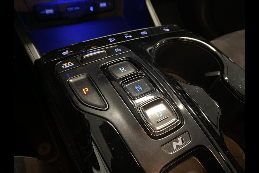 Hyundai Tucson 1.6 T-GDI PHEV N Line 4WD | zwart dak