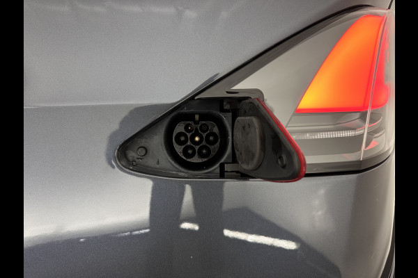 Tesla Model X Long Range [ 3-Fase ] {SOH-91%} (INCL-BTW) Aut. *PANO-WINDOW | AUTOPILOT | LEATHER | TOPVIEW | NAVI-FULLMAP | FULL-LED | AIRSUSPENSION | DIGI-COCKPIT | KEYLESS | CAMERA | DAB+ | HEATED-COMFORTSEATS | TOWBAR | 20''ALU*