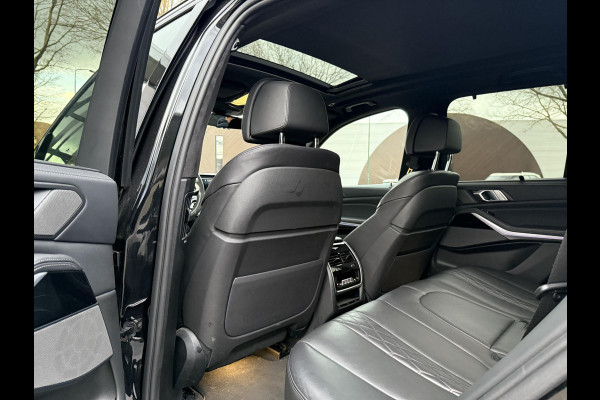 BMW X5 xDrive45e High Executive BOMVOL OPTIES| INDIVIDUAL| SOFTCLOSE| PANO| LASER LED| ALCANTARA HEMEL| HARMAN KARDON| DRIVING ASS. PROF| HEAD-UP| 360 CAMERA| ACHTERBANK VERWARMING| 22 INCH| STUURVERWARMING , ACHTERAS BESTURING| ETC...|