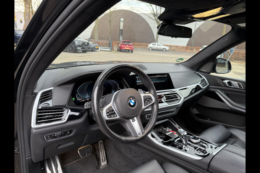 BMW X5 xDrive45e High Executive BOMVOL OPTIES| INDIVIDUAL| SOFTCLOSE| PANO| LASER LED| ALCANTARA HEMEL| HARMAN KARDON| DRIVING ASS. PROF| HEAD-UP| 360 CAMERA| ACHTERBANK VERWARMING| 22 INCH| STUURVERWARMING , ACHTERAS BESTURING| ETC...|