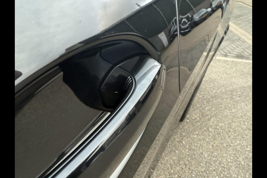 BMW X5 xDrive45e High Executive BOMVOL OPTIES| INDIVIDUAL| SOFTCLOSE| PANO| LASER LED| ALCANTARA HEMEL| HARMAN KARDON| DRIVING ASS. PROF| HEAD-UP| 360 CAMERA| ACHTERBANK VERWARMING| 22 INCH| STUURVERWARMING , ACHTERAS BESTURING| ETC...|