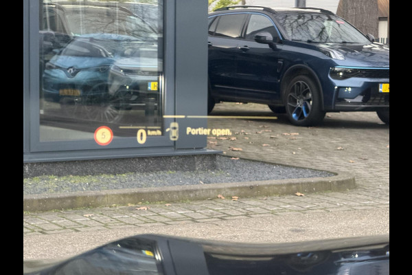 BMW X5 xDrive45e High Executive BOMVOL OPTIES| INDIVIDUAL| SOFTCLOSE| PANO| LASER LED| ALCANTARA HEMEL| HARMAN KARDON| DRIVING ASS. PROF| HEAD-UP| 360 CAMERA| ACHTERBANK VERWARMING| 22 INCH| STUURVERWARMING , ACHTERAS BESTURING| ETC...|