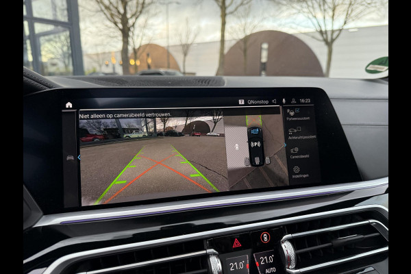 BMW X5 xDrive45e High Executive BOMVOL OPTIES| INDIVIDUAL| SOFTCLOSE| PANO| LASER LED| ALCANTARA HEMEL| HARMAN KARDON| DRIVING ASS. PROF| HEAD-UP| 360 CAMERA| ACHTERBANK VERWARMING| 22 INCH| STUURVERWARMING , ACHTERAS BESTURING| ETC...|