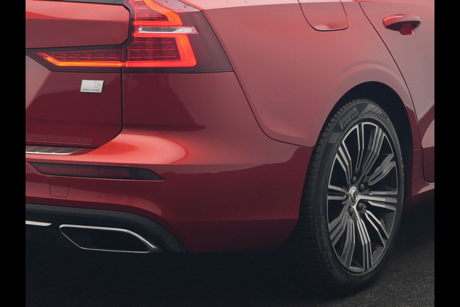Volvo V60 T6 Recharge AWD Inscription Plug In Hybrid 340pk Dealer O.H. PHEV | Trekhaak Af Fabriek | Panodak | Camera | Harman & Kardon | Lederen Sportstoelen Verwarmd | Stuur Verwarmd | Virtual | Apple Carplay | Keyless | Navigatie | DAB |