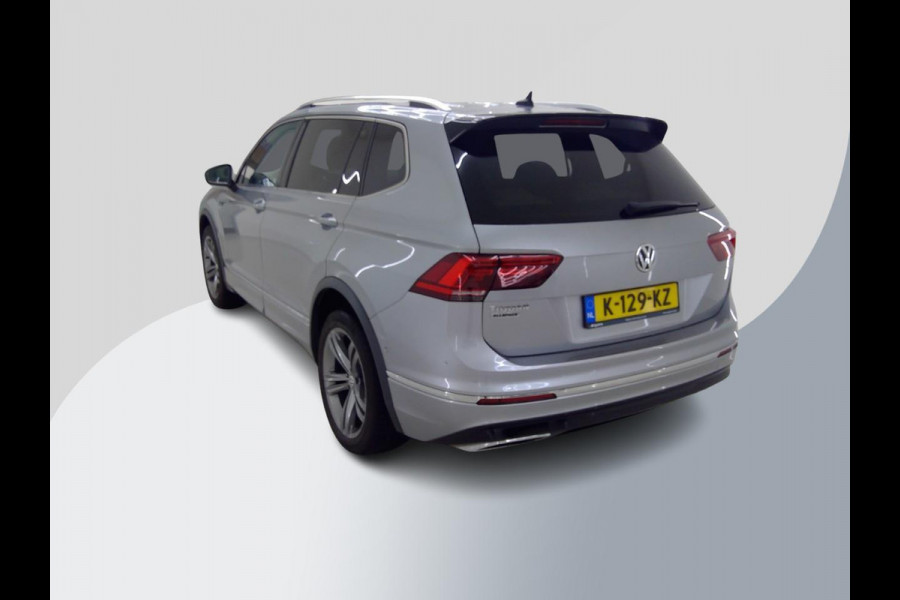 Volkswagen Tiguan Allspace 1.5 TSI Highline Business R Line 7p 150pk | Wegklapbare Trekhaak | Panoramadak | Leder | Stoelverwarming |