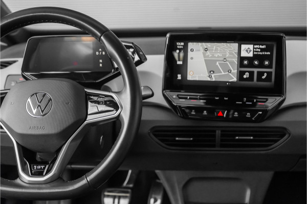 Volkswagen ID.3 First Plus 58 kWh Camera ACC Stuur&Stoelverw 19" 1e Eig BTW