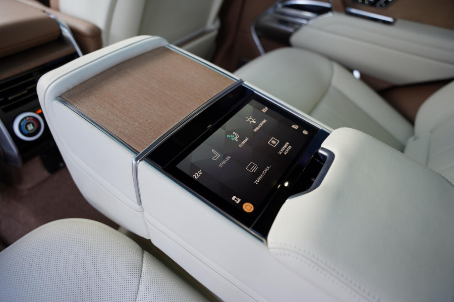 Land Rover Range Rover P 510 E SV GERESERVEERD