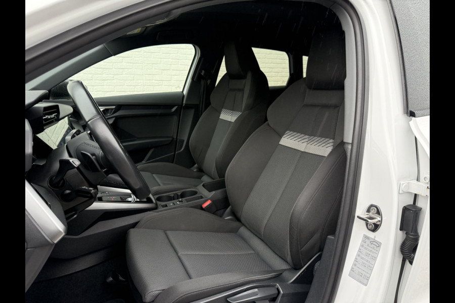 Audi A3 Sportback 45 TFSI e S-line | Navi | CarPlay | ACC | Camera | LED