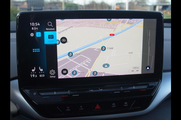 Volkswagen ID.4 First Max 77 kWh | Head-Up Display | Panoramadak | Trekhaak | 360 Camera | Sfeerverlichting |