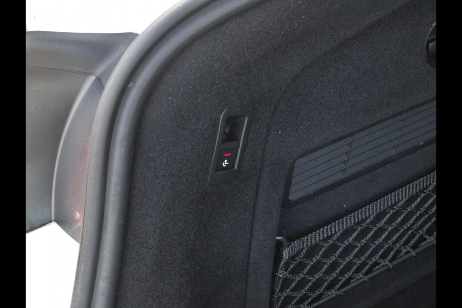 Audi A5 Sportback 35 TFSI S edition | 2x S-Line | Panoramadak | Trekhaak | Sfeerverlichting | B&O | NL-Auto |