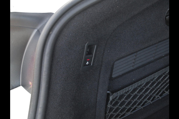 Audi A5 Sportback 35 TFSI S edition | 2x S-Line | Panoramadak | Trekhaak | Sfeerverlichting | B&O | NL-Auto |