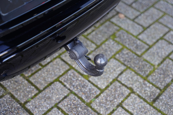 Land Rover Range Rover Sport P 460 E Dynamic HSE / 23 Inch / Perlino Leder