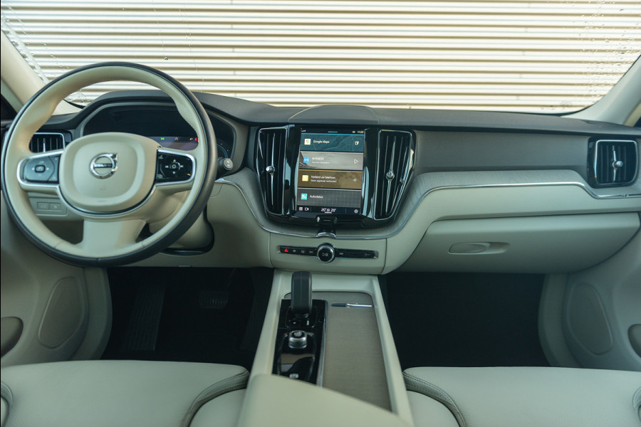 Volvo XC60 T6 Aut. Long Range Plus Bright Leder ACC 360Camera 350pk