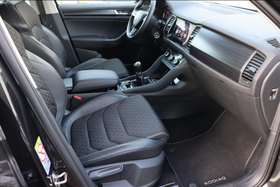 Škoda Kodiaq 1.5 TSI Business Edition 7persoons org.NL digi-dashb. el.trekhaak h.leer+verw.