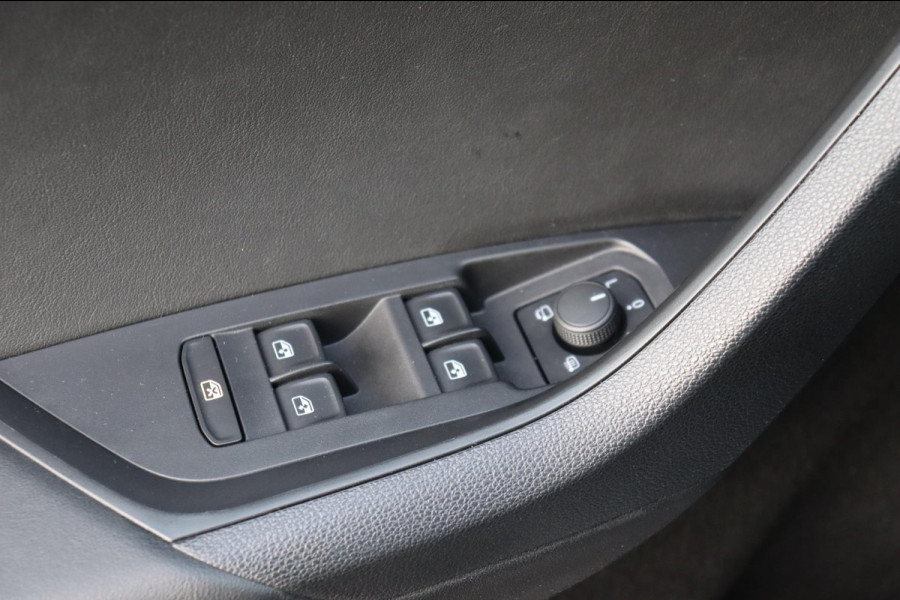 Škoda Kodiaq 1.5 TSI Business Edition 7persoons org.NL digi-dashb. el.trekhaak h.leer+verw.