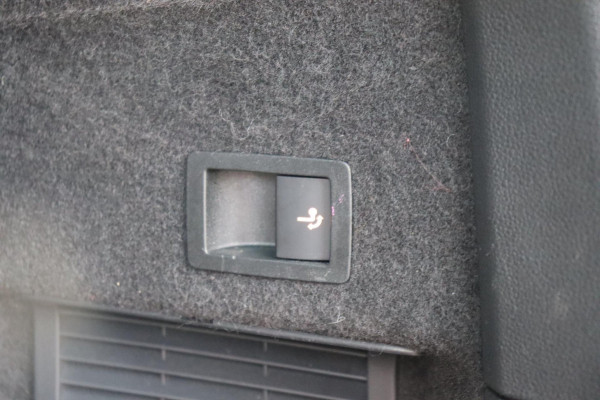 Škoda Kodiaq 1.5 TSI Business Edition 7persoons org.NL digi-dashb. el.trekhaak h.leer+verw.