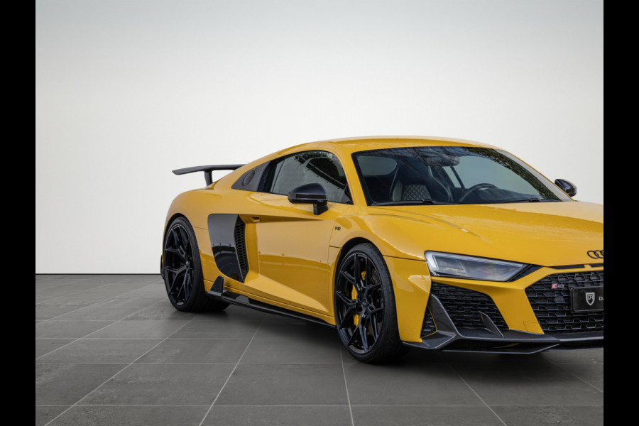 Audi R8 5.2 Performance 620pk Quattro Carbon Quiksilver Vossen