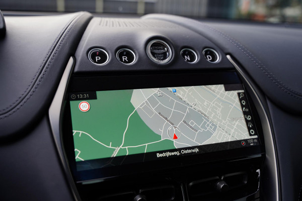 Aston Martin Dbx 4.0 V8 707 / Carbon / Elek. Trekhaak