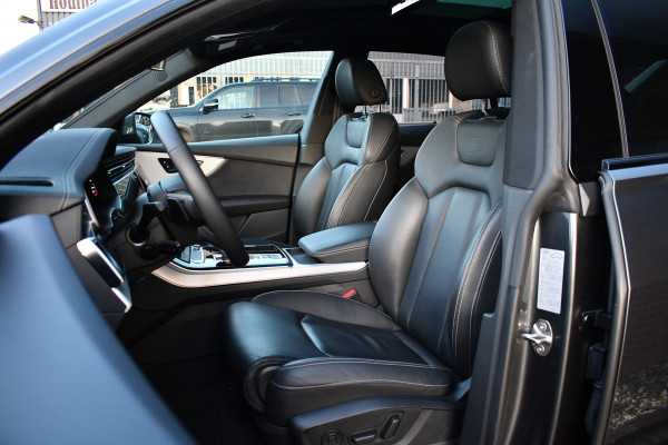 Audi Q8 55 TFSI e quattro S-Line Pano ACC B&O 22inch Black-optic