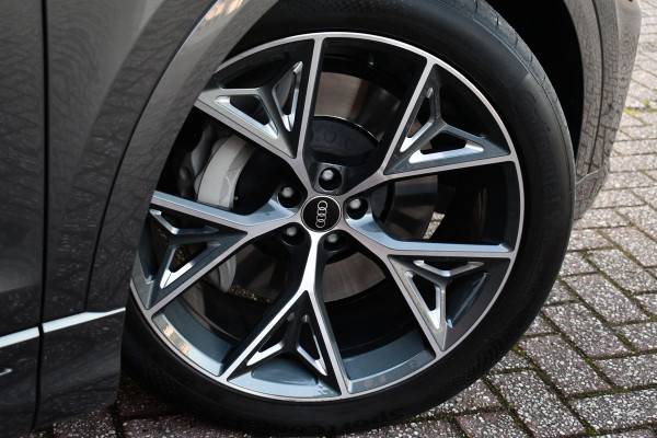 Audi Q8 55 TFSI e quattro S-Line Pano ACC B&O 22inch Black-optic