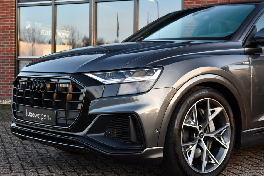 Audi Q8 55 TFSI e quattro S-Line Pano ACC B&O 22inch Black-optic