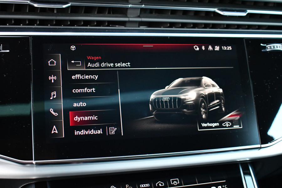 Audi Q8 55 TFSI e quattro S-Line Pano ACC B&O 22inch Black-optic