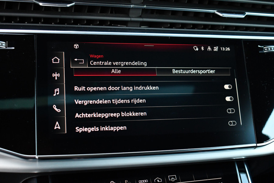 Audi Q8 55 TFSI e quattro S-Line Pano ACC B&O 22inch Black-optic