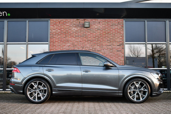 Audi Q8 55 TFSI e quattro S-Line Pano ACC B&O 22inch Black-optic