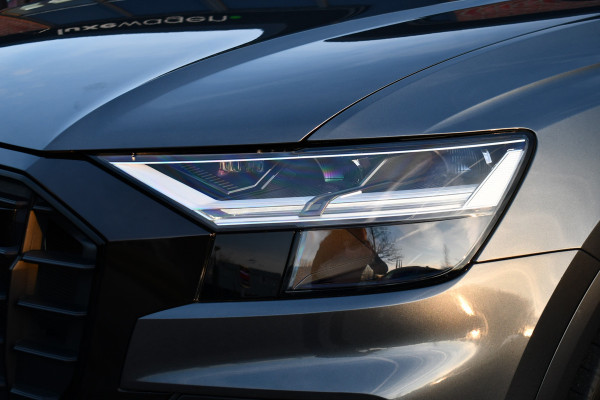 Audi Q8 55 TFSI e quattro S-Line Pano ACC B&O 22inch Black-optic