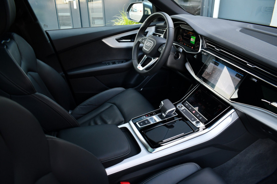 Audi Q8 55 TFSI e quattro S-Line Pano ACC B&O 22inch Black-optic