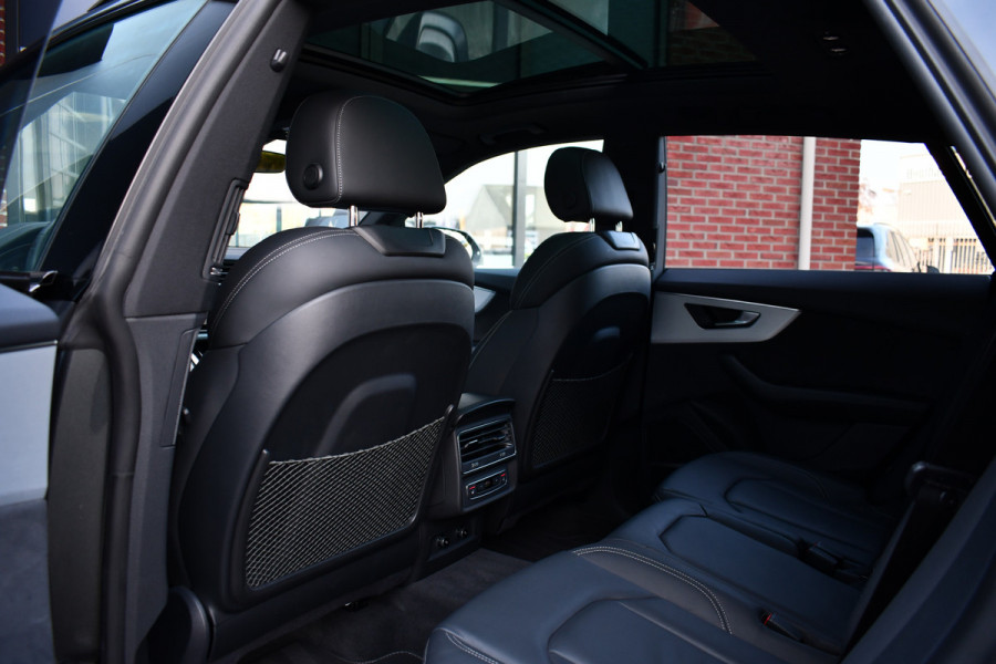 Audi Q8 55 TFSI e quattro S-Line Pano ACC B&O 22inch Black-optic